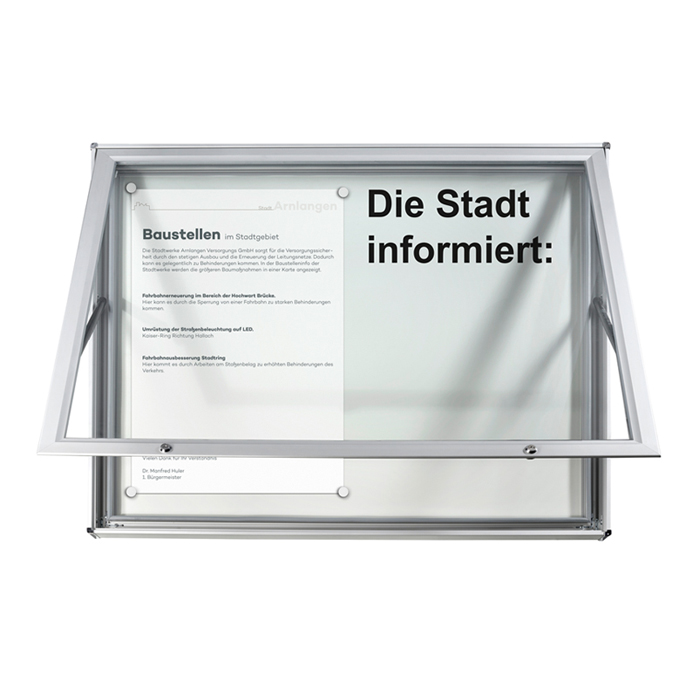 Outdoor info showcases