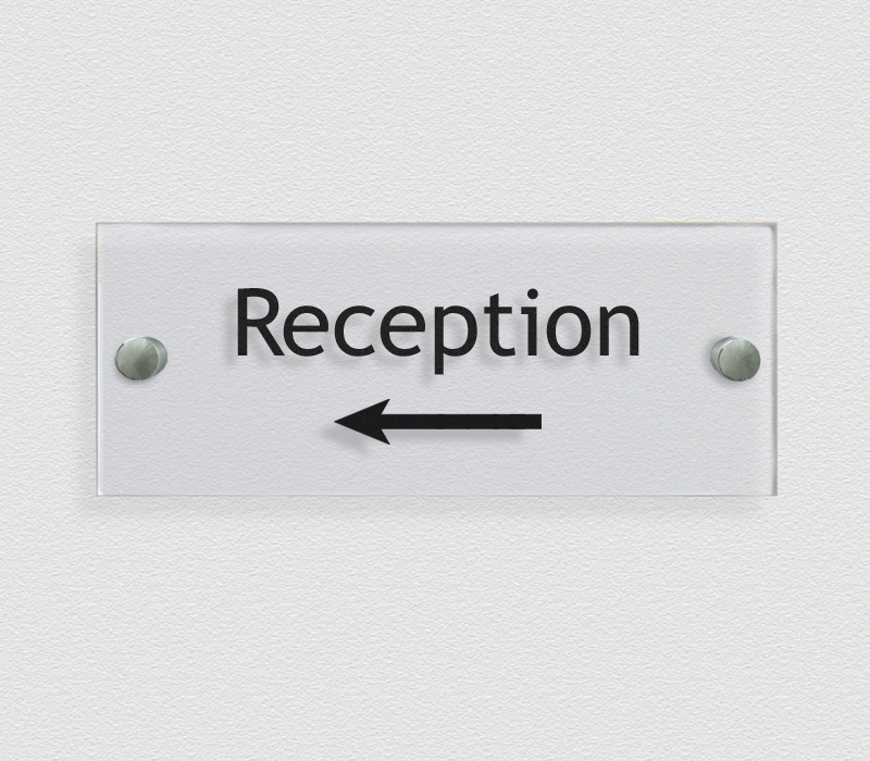 13-tuerschild-reception-links-pfeil-91906.jpg