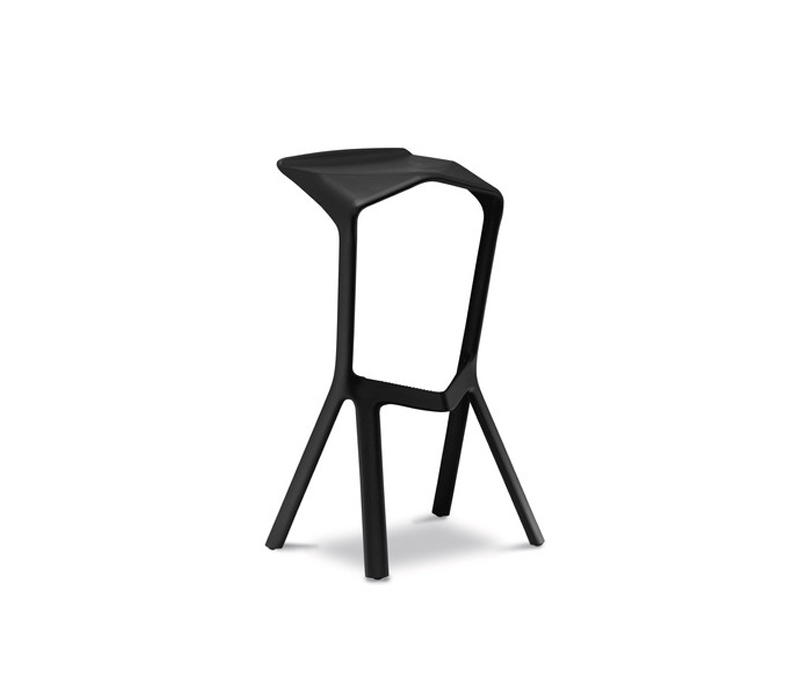 miura-designerstuhl-in-farbe-schwarz-91549.jpg