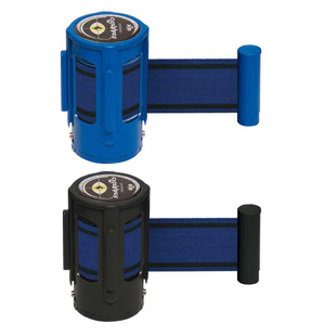 Gurtabsperrpfosten mit Gurtkassette in Blau oder Schwarz und blauem Gurt