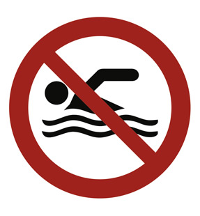 Schild Schwimmen verboten aus Aluminium